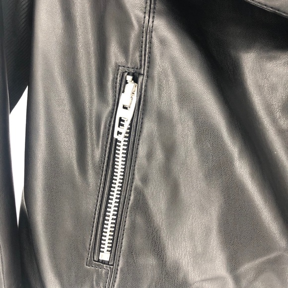 BLANK NYC FAUX LEATHER MOTO JACKET NWT SIZE - Picture 9 of 10